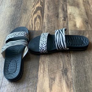 Brand new!!! Sperry Top-Sider Women’s Plushwave Black Multi Sandals Size 8.5